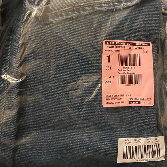 Brand New Madewell Baggy Straight Jeans - Picture 7 of 8